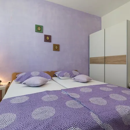 Holiday With Sea View For Five People Holiday home *